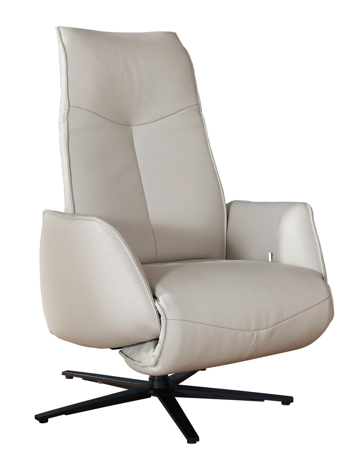 Moderner Fernsehsessel in hellem Leder mit hoher Rückenlehne und drehbarem Fuß, seitliche Perspektive.