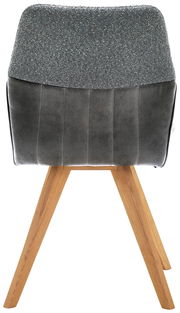 Rückansicht eines modernen Stuhls mit grauem Stoffbezug und Holzbeinen