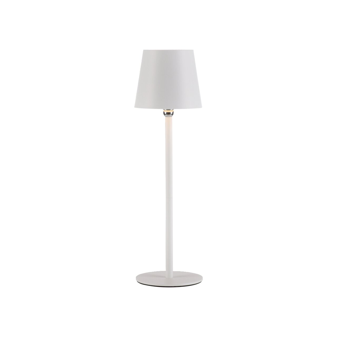 Witte accu-tafellamp BOTERIA, hier van voren afgebeeld, met een strak ontwerp en een ronde lampenkap.