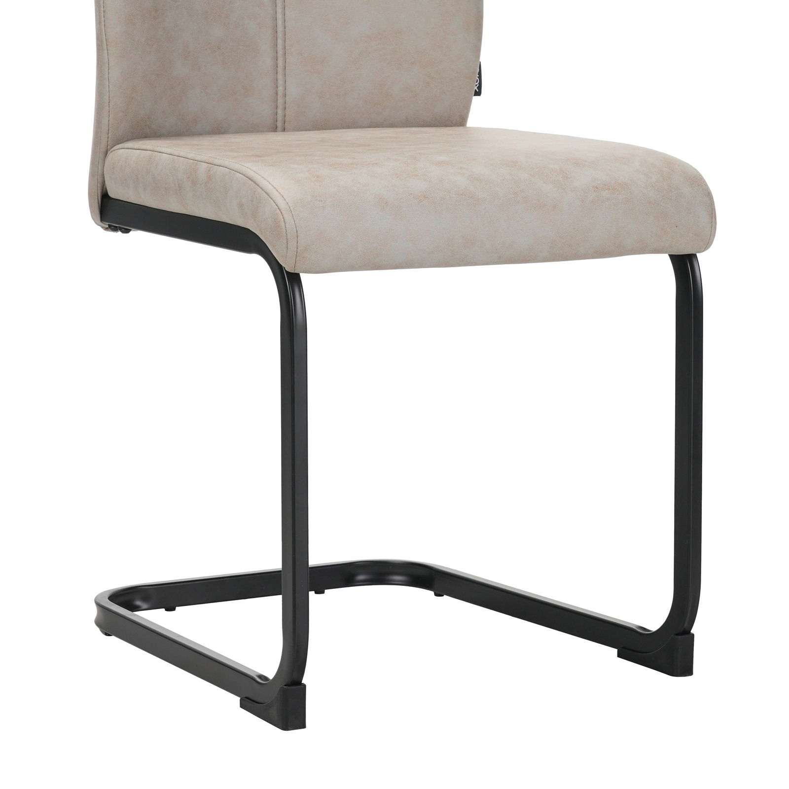 Moderner Schwingstuhl mit beigem Polster und schwarzem Metallgestell, seitliche Perspektive