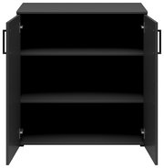 Schwarze Kommode mit zwei offenen Türen und drei Regalböden, frontale Ansicht.