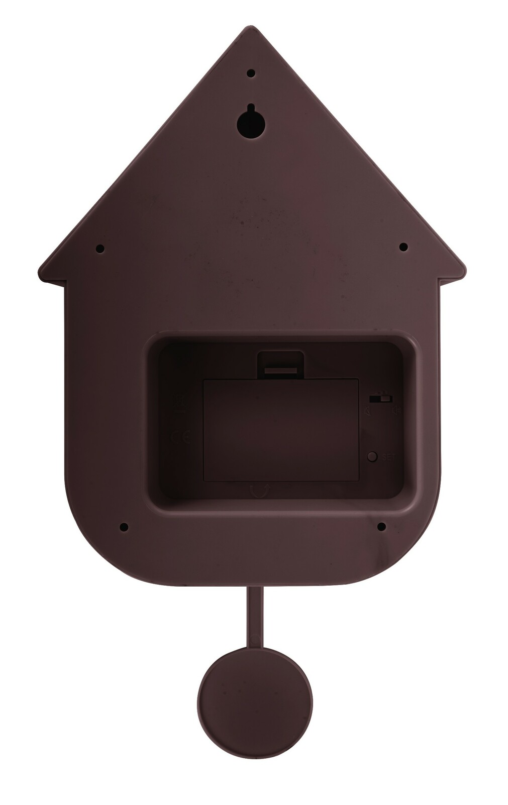 Rückansicht einer braunen Wanduhr in Form eines Hauses mit Pendel.