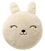 Dekokissen in Form eines lächelnden Tiergesichts mit Ohren, aus weichem, beigem Stoff, Frontalansicht