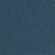 Nahaufnahme eines blauen Stoffmusters in gleichmäßiger Webstruktur, Draufsicht.