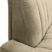 Nahaufnahme einer 2,5er-Sitzbank mit strukturiertem Stoffbezug in Beige, seitliche Perspektive.