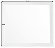 Rechteckiger Spiegel der Serie Camron/Benton mit weißem Rahmen, Abmessungen 87 cm x 76 cm, Frontalansicht.