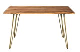 Moderner Esstisch mit Holzplatte und goldenen Metallbeinen, seitliche Perspektive