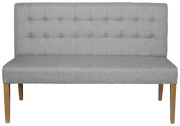 Graue Polsterbank mit Holzbeinen, Frontalansicht