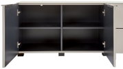 Geöffneter Sideboard-Schrank mit zwei Türen und vier Fächern, Innenraum in Schwarz, Frontalansicht