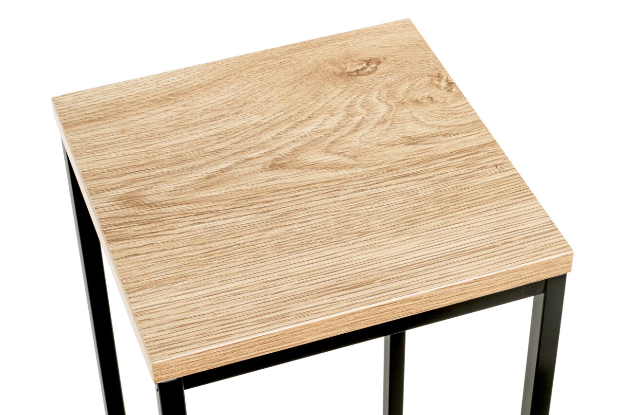 Beistelltisch mit Holzoptik von oben betrachtet, schwarze Metallbeine