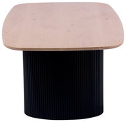 Moderner Couchtisch mit runder, geriffelter schwarzer Basis und heller Holzplatte, Frontalansicht
