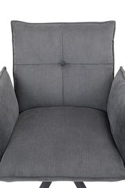 Grauer Armlehnstuhl mit gestreiftem Stoffbezug, Vorderansicht