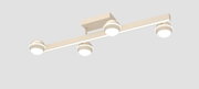 Moderne beige plafondlamp met langwerpige LED-lichtbalk en vier ronde spots, schuin van onderen bekeken