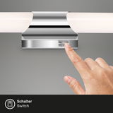 LED Badleuchte in Chrom mit Schalter, seitliche Perspektive