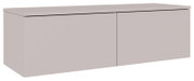 Weißer, minimalistischer Wand-Hängeschrank mit zwei glatten Türen und flacher Abdeckplatte, gezeigt in schräger Vorderansicht von links.