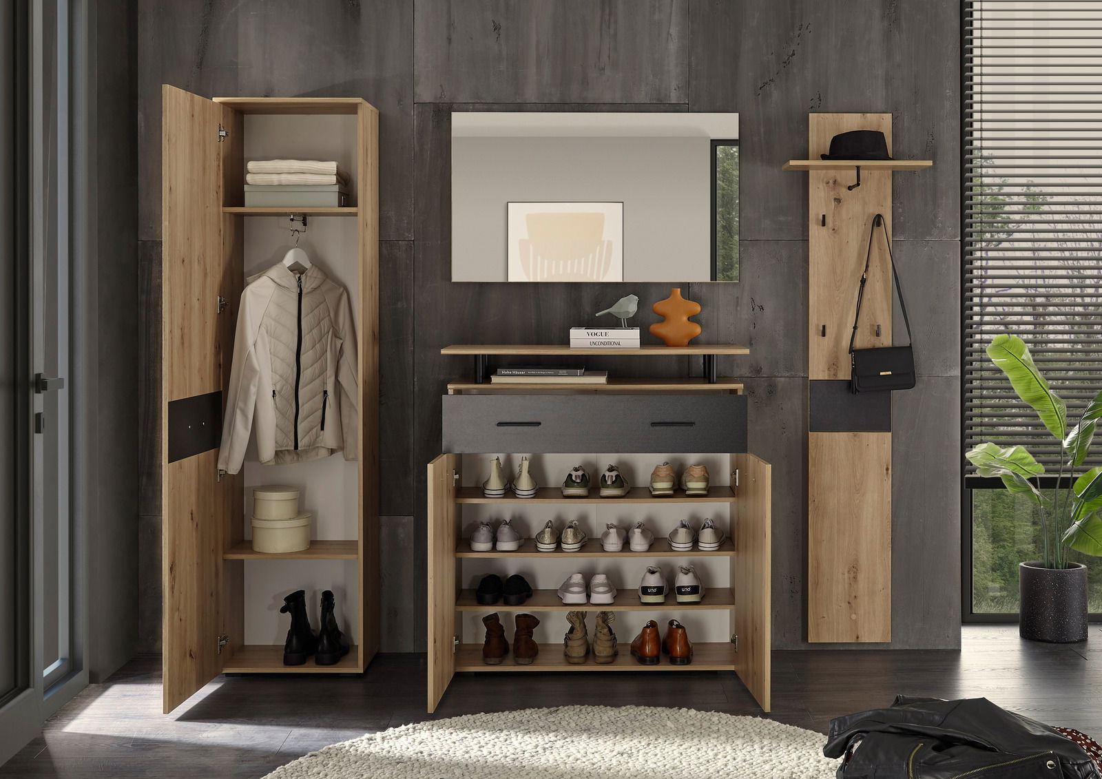 Garderoben-Set in moderner Holzoptik mit Spiegel, Schuhschrank und Kleiderhaken, frontal betrachtet.