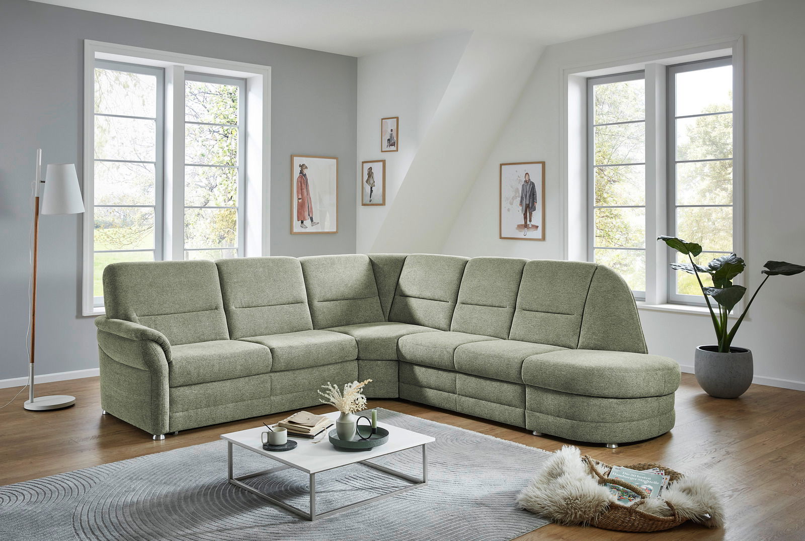 Beldomo Comfort Hoekbank QUEENLINE Grüne Eckgarnitur Beldomo Comfort QUEENLINE in einem modernen Wohnzimmer, seitliche Perspektive.