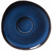 Blaue Kaffeeuntertasse Lave in Draufsicht mit organischer Form und glänzender Oberfläche.