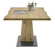 Moderner Esstisch aus Holz mit rechteckiger Tischplatte und konischem Sockel, frontal betrachtet.