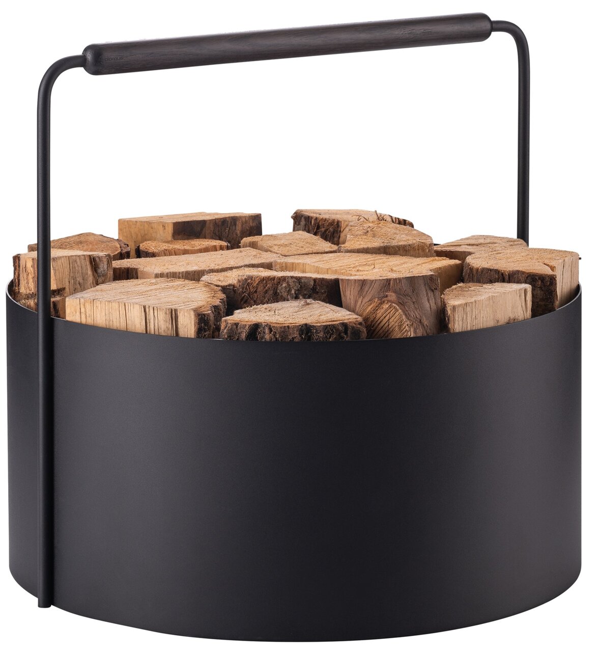 Moderner Feuerholz-Korb Ashi aus schwarzem Metall mit Holzgriff, gefüllt mit Holzscheiten, seitliche Perspektive