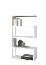 Weißes Standregal mit drei Ebenen, dekoriert mit Büchern und Vasen, seitliche Perspektive