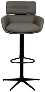 Moderne barkruk met gestoffeerde rugleuning en zitting van grijs leer, zwart metalen frame en voetsteun, vooraanzicht