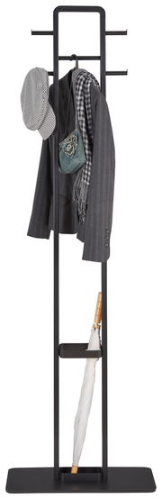 Moderner Garderobenständer aus schwarzem Metall mit Jacke, Hut, Schal und Regenschirm, frontal betrachtet.