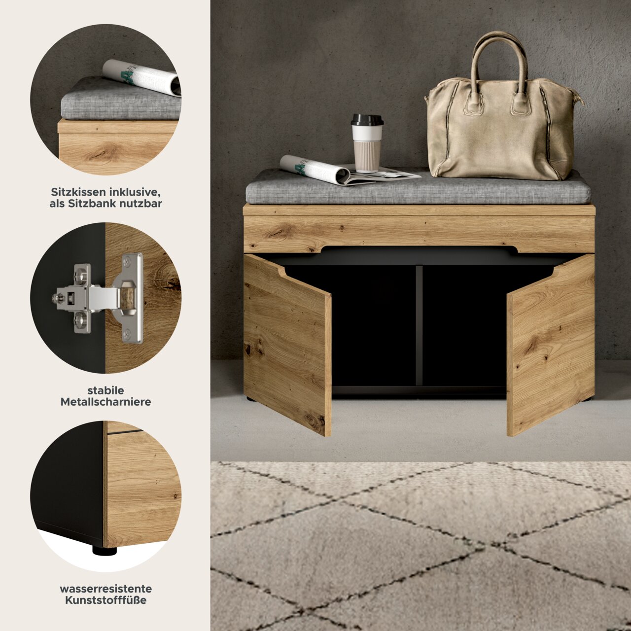 Schuhbank aus hellem Holz mit grauem Sitzkissen, zwei Türen geöffnet und schwarzem Stauraumfach; oben liegen Tasche, Kaffeebecher und Zeitung, Frontansicht in leichter Schrägperspektive.