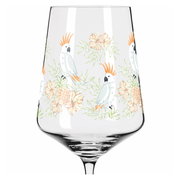 Weinglas mit tropischem Papageien- und Blumenmuster, seitliche Perspektive