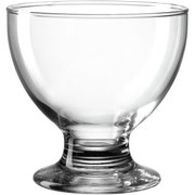 Transparente Dessertschale aus Glas mit breitem Fuß, seitliche Perspektive