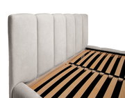 Polsterbettgestell mit gepolstertem Kopfteil und Lattenrost, seitliche Perspektive