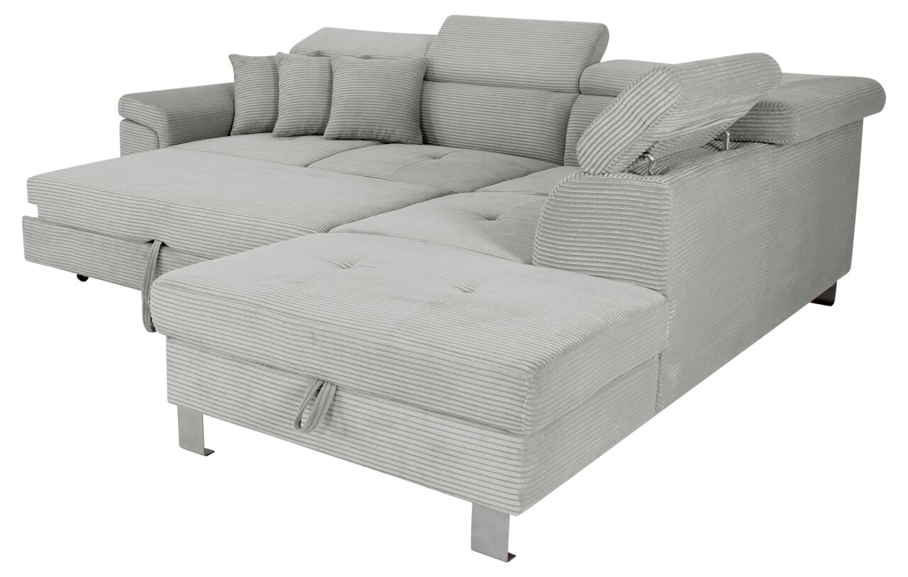 Z2 Ecksofa PINK Großes, modernes Ecksofa in hellgrauem Stoff mit verstellbaren Kopfstützen und mehreren Kissen, Perspektive von vorne links.