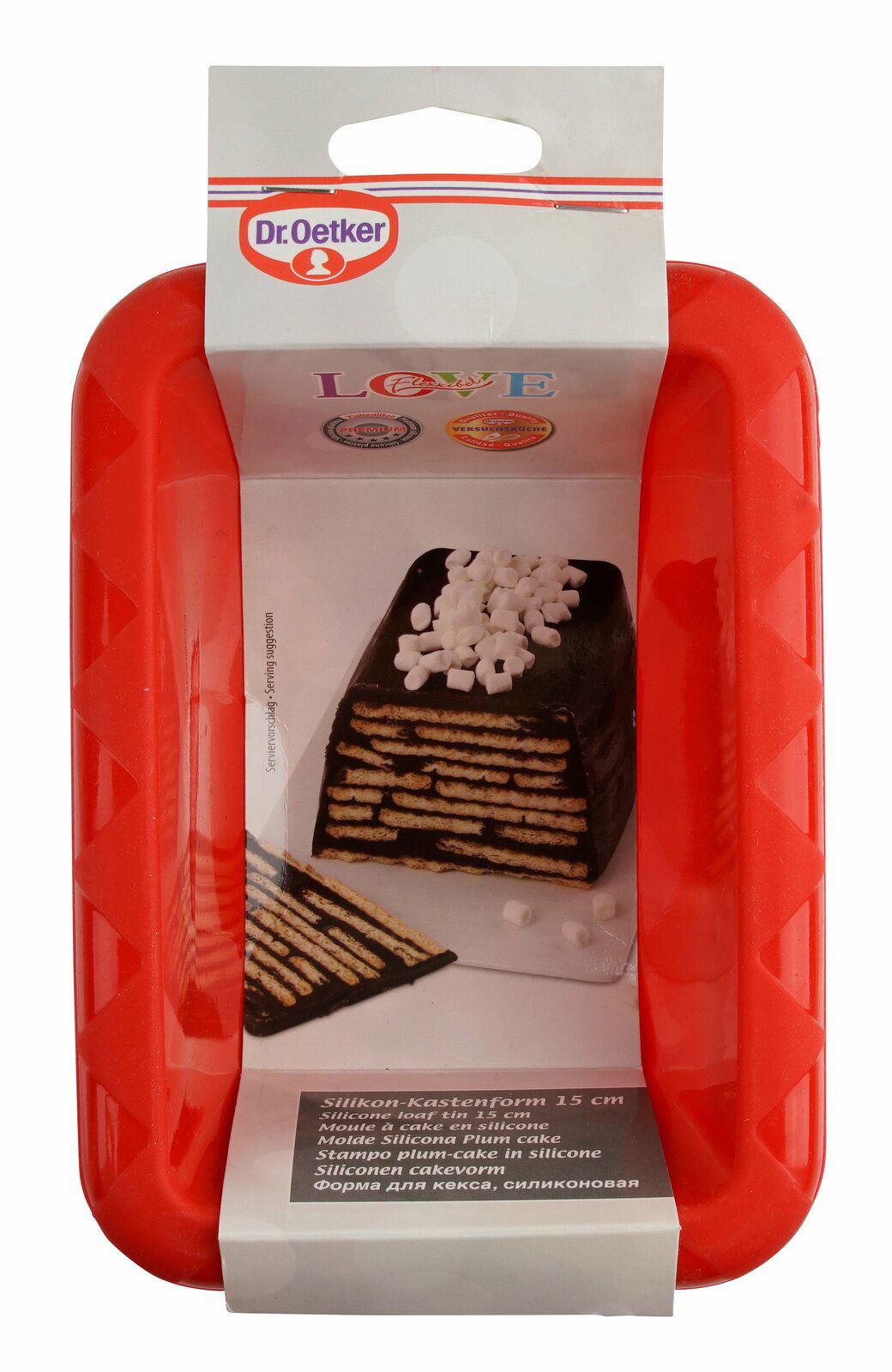 Rote Silikon-Kastenform von Dr. Oetker, perspektivisch von oben fotografiert, mit Verpackung und Abbildung eines Schokoladenkuchens.