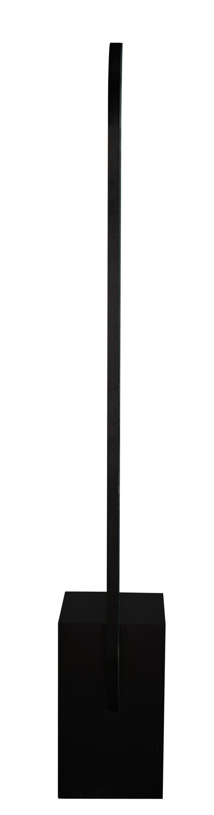 Seitenansicht eines Standspiegels mit schwarzem Rahmen und rechteckigem Sockel.