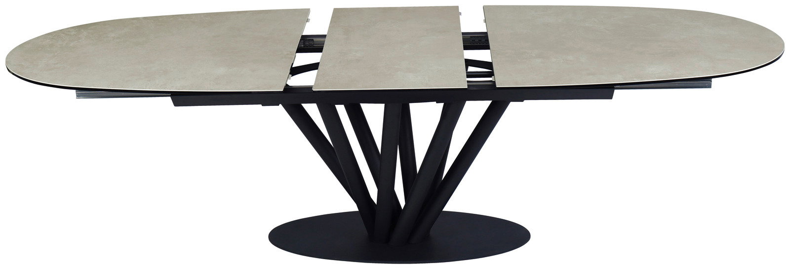 Moderner Esstisch mit ovaler, ausziehbarer Tischplatte in Steinoptik und schwarzem, geometrischem Untergestell, seitliche Perspektive.