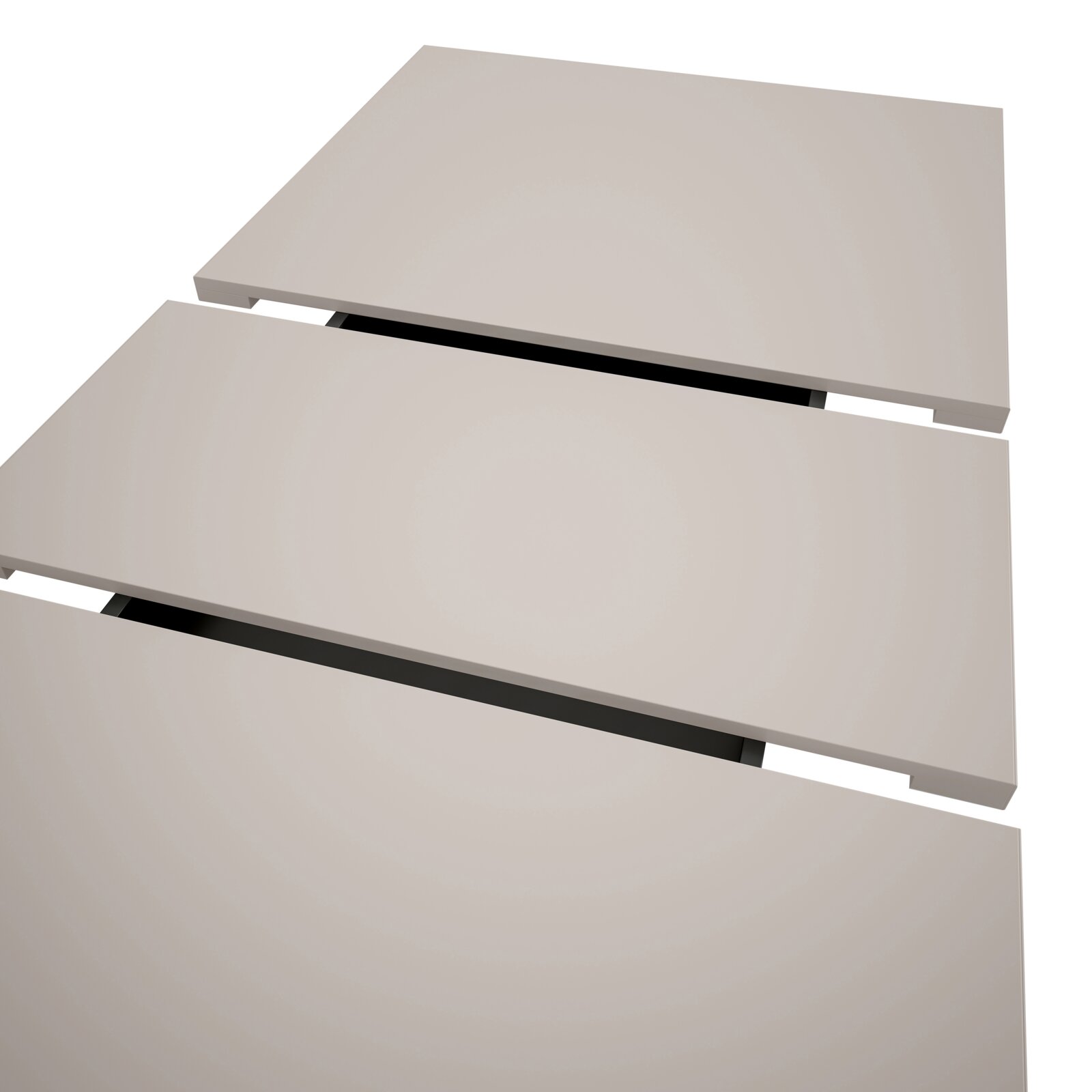 Beige, rechteckige Möbelplatten/Regalböden mit dunklen Zwischenräumen, schräg von oben in Nahaufnahme (Draufsicht in Perspektive) freigestellt auf weißem Hintergrund