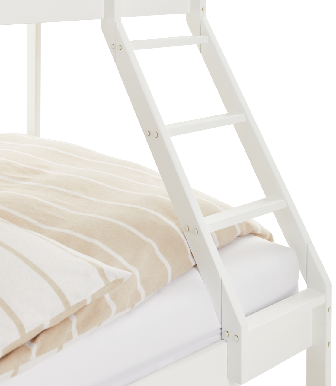 Nahaufnahme eines weißen Etagenbetts mit Leiter und gestreifter Bettwäsche, seitliche Perspektive