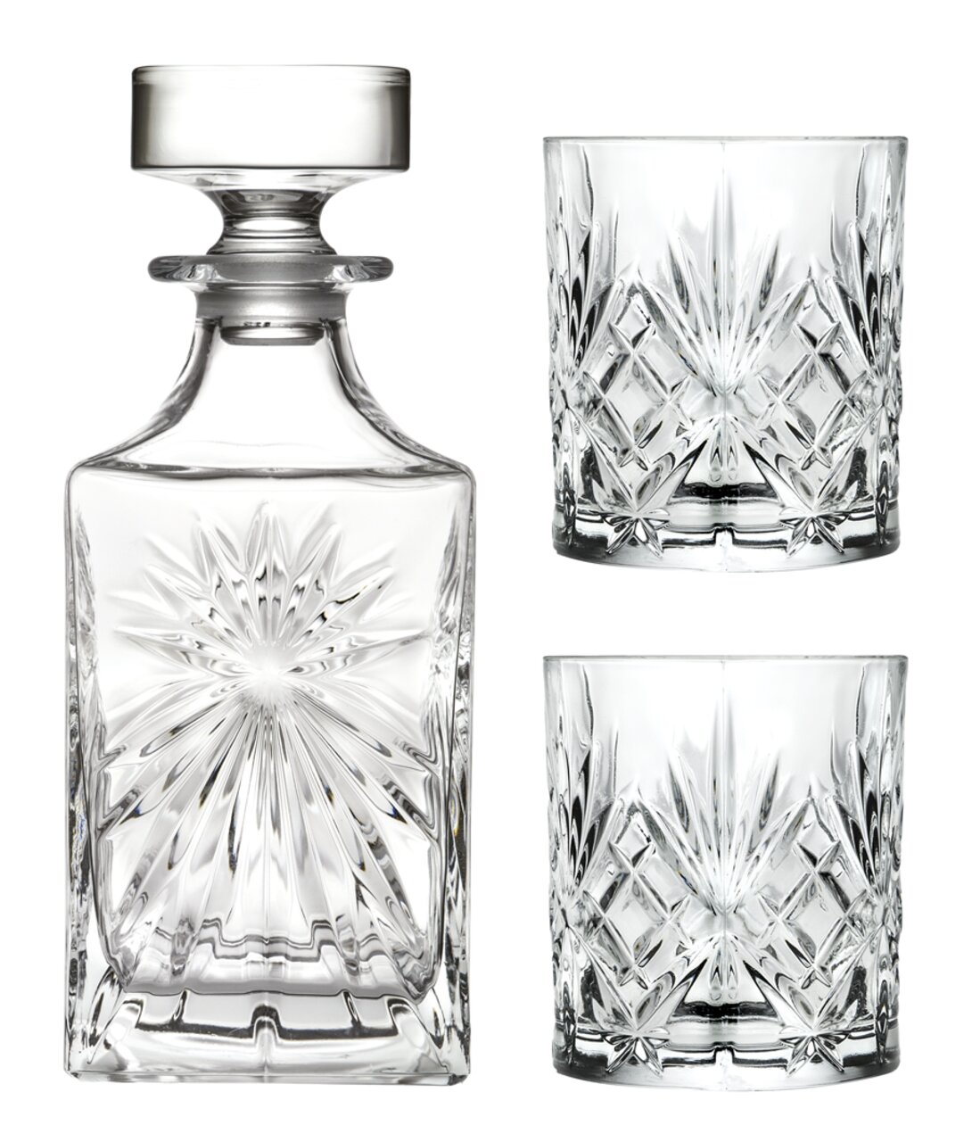 Kristallklares Whisky-Set mit einem kunstvoll geschliffenen Dekanter und zwei passenden Gläsern, frontal abgebildet.
