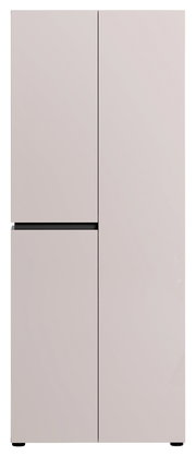 Minimalistischer, freistehender Kühlschrank in hellem Beige mit glatter Front und schwarzer Griffleiste, frontal von vorne fotografiert.