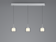 Moderne LED-Pendelleuchte mit drei zylindrischen Lampenschirmen, frontal betrachtet.