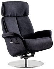 Moderner Relaxsessel in dunklem Stoffbezug, seitliche Perspektive