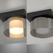 Moderne Deckenleuchte RIKA mit zylindrischem Glasdesign, gezeigt aus der Seitenperspektive, einmal beleuchtet und einmal ausgeschaltet.