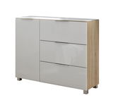 Moderne Kommode mit weiß glänzenden Fronten und Holzseiten, frontal betrachtet.