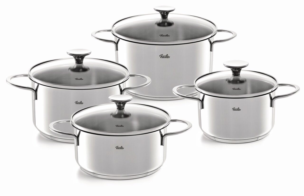 Fissler Topfset 4-tlg.COPENHAGEN Vier-teiliges Topfset Copenhagen aus Edelstahl mit Glasdeckeln, seitliche Perspektive