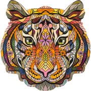 Bunte, kunstvolle Darstellung eines Tigerkopfes in Frontalansicht mit floralen und geometrischen Mustern.