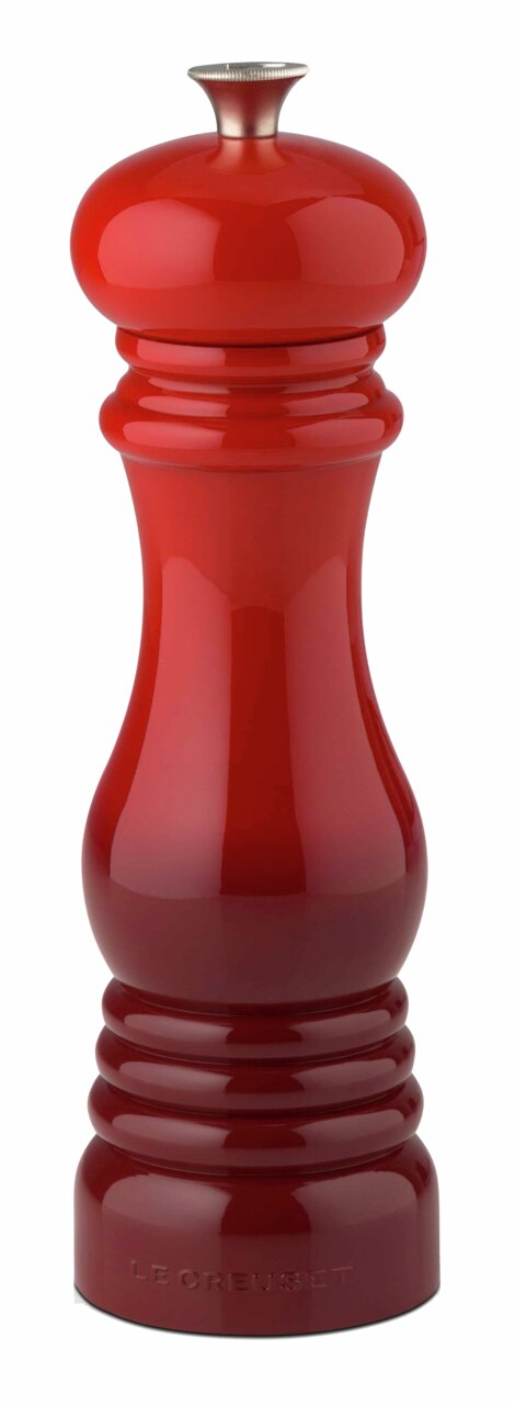 LE CREUSET Pfeffermühle 21cm Kirschrot Kirschrote Pfeffermühle aus der Vorderansicht mit elegantem Design und glänzender Oberfläche.