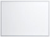 Rechteckiger, breiter Spiegel in Frontalansicht mit schmalem Rahmen.