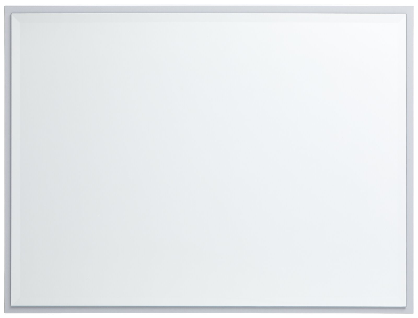 Rechteckiger, breiter Spiegel in Frontalansicht mit schmalem Rahmen.