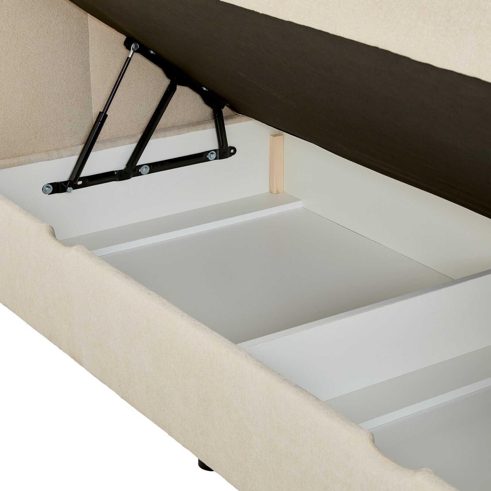 Boxbett mit geöffnetem Stauraum, seitliche Perspektive