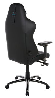 Rückansicht eines schwarzen Gaming-Stuhls mit verstellbaren Armlehnen und stabiler Basis auf Rollen.